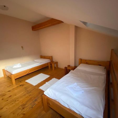 Hostel Caferazy Poprad Exterior photo