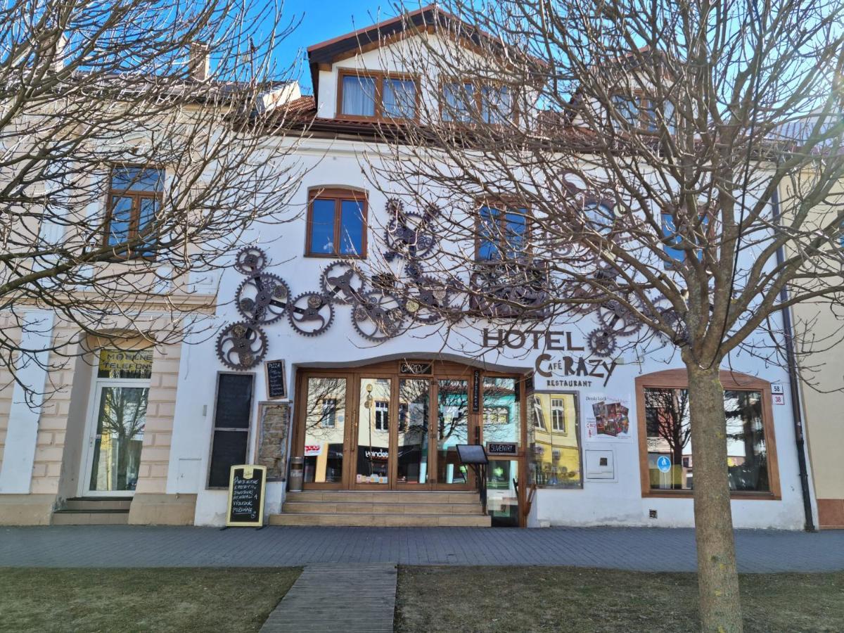 Hostel Caferazy Poprad Exterior photo